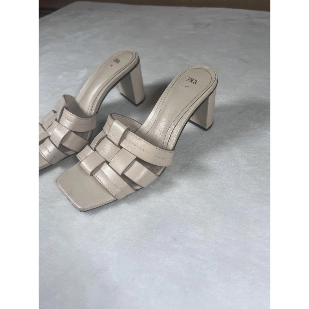 Zara Sandals Womens Size 6 Beige Woven Slide Block Heel Square‎ Toe Dress Shoes